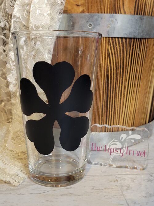 Black Clover Pint Glass